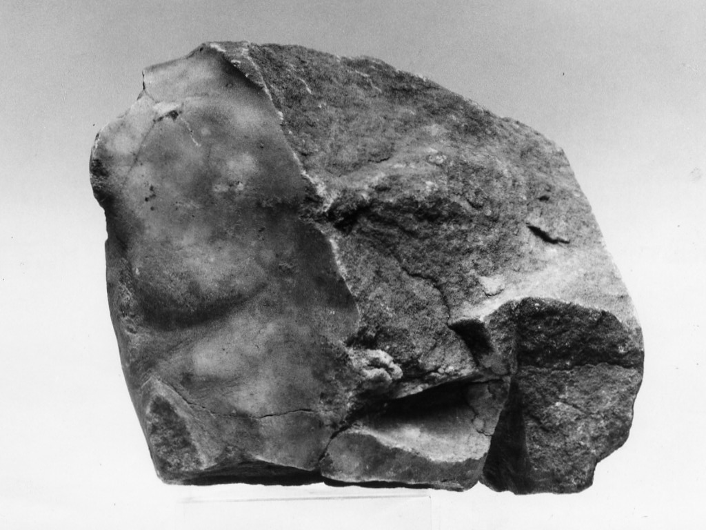 statuetta maschile (non determinabile)