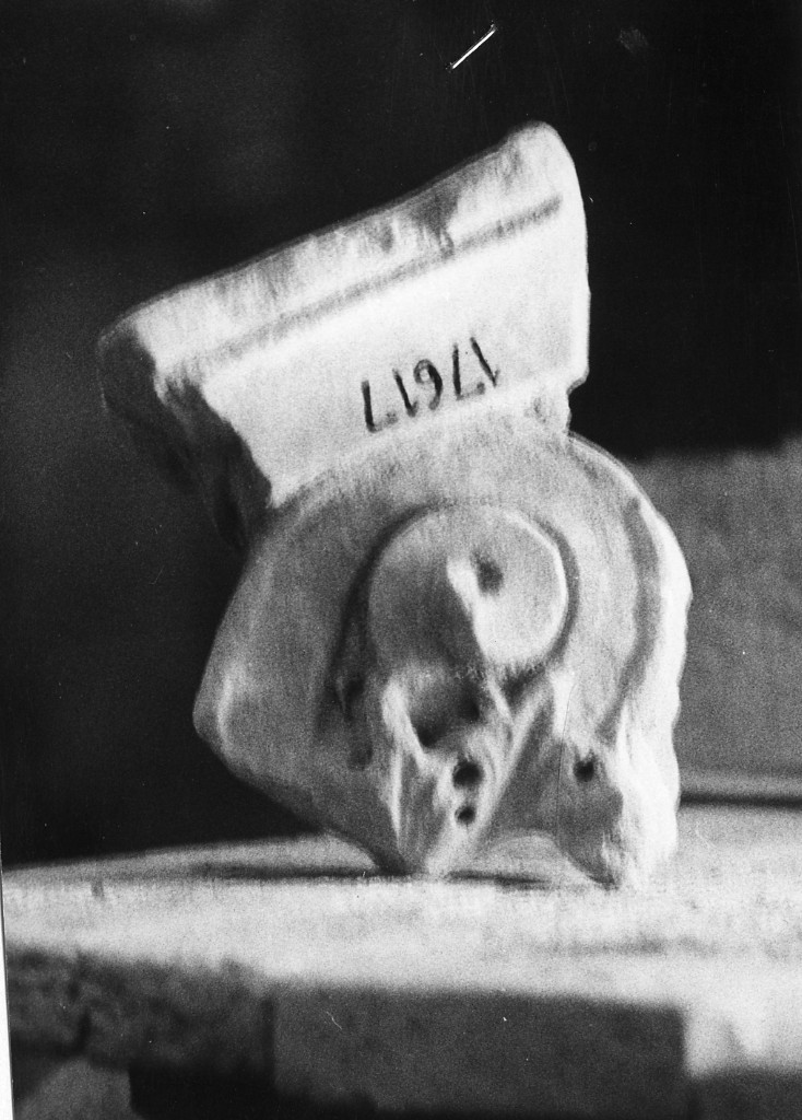 capitello corinzio (non determinabile)