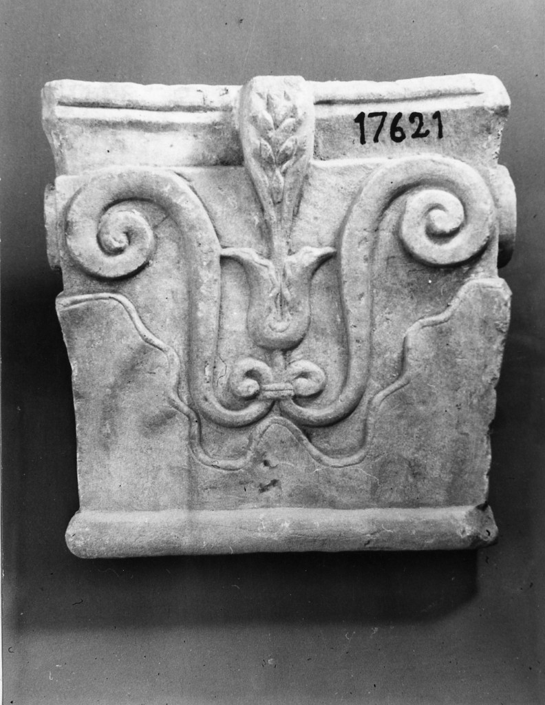 capitello di lesena (metà/ inizio secc. III d.C.-IV d.C)