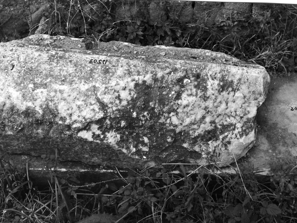 architrave (non determinabile)