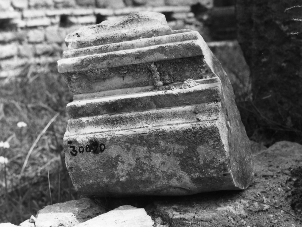 cornice (non determinabile)