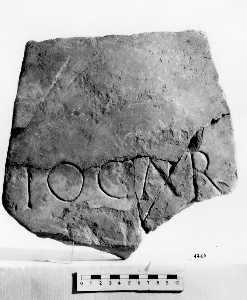 lastra iscritta (secc. III d.C.-IV d.C)