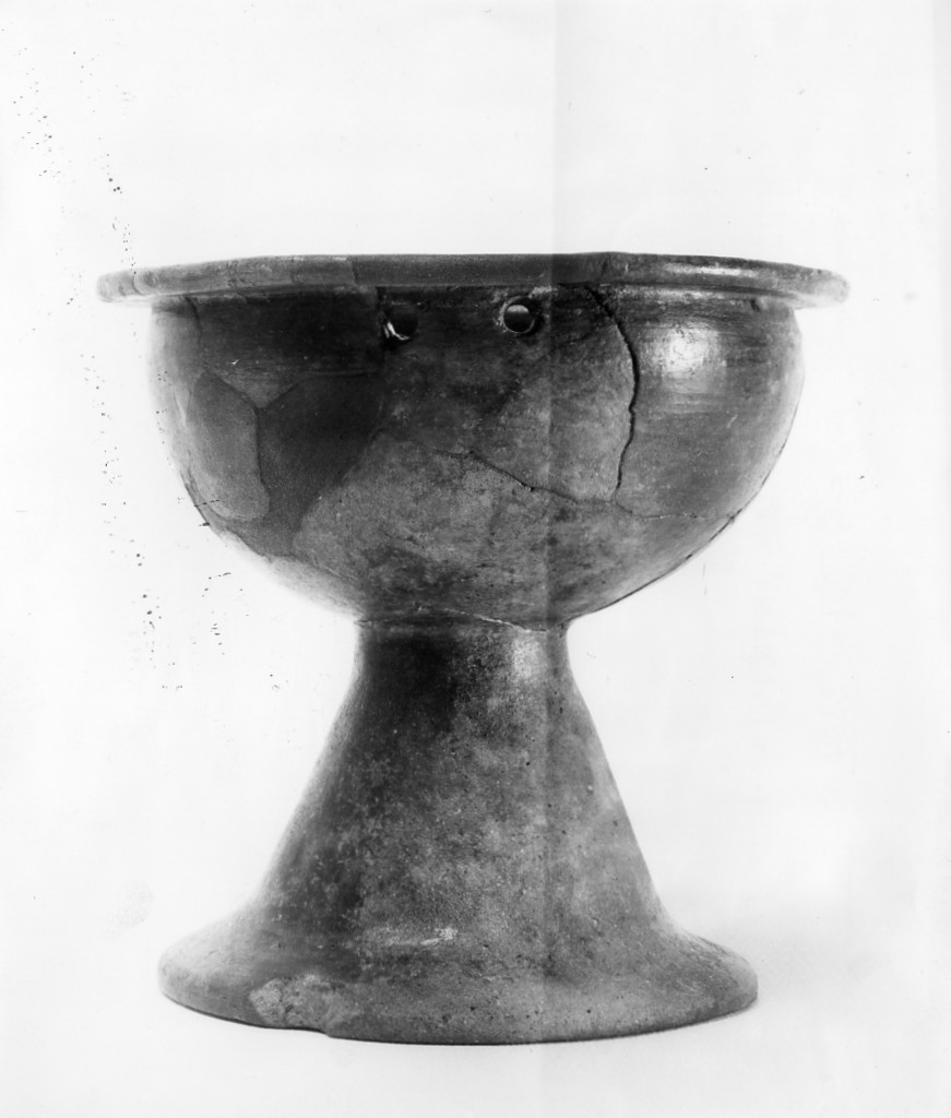 calice (primo quarto sec. VII a.C)
