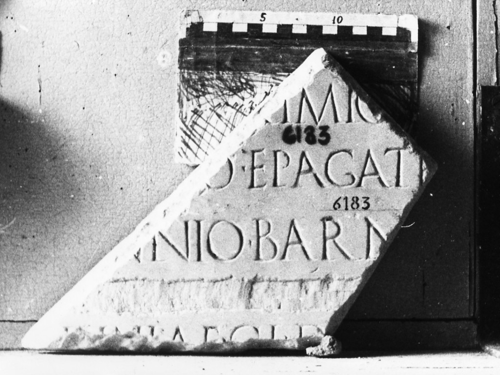 lastra iscritta (secc. II d.C.-III d.C)