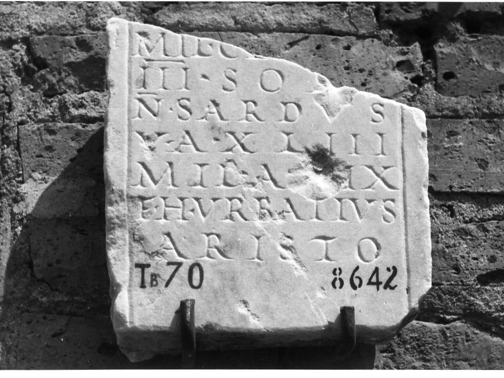 lastra iscritta (sec. II d.C)