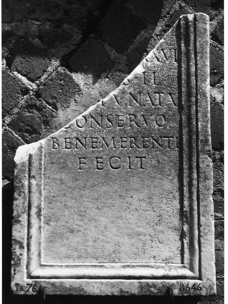 lastra iscritta (sec. II d.C)