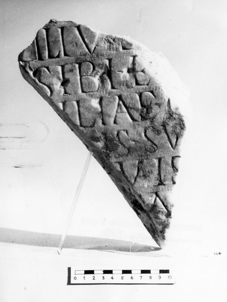 lastra iscritta (sec. III d.C)