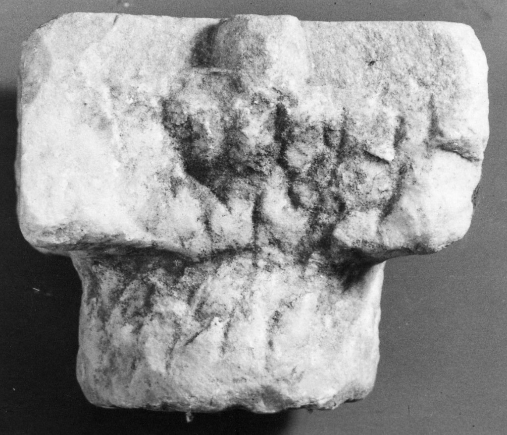 capitello composito (sec. IV d.C)