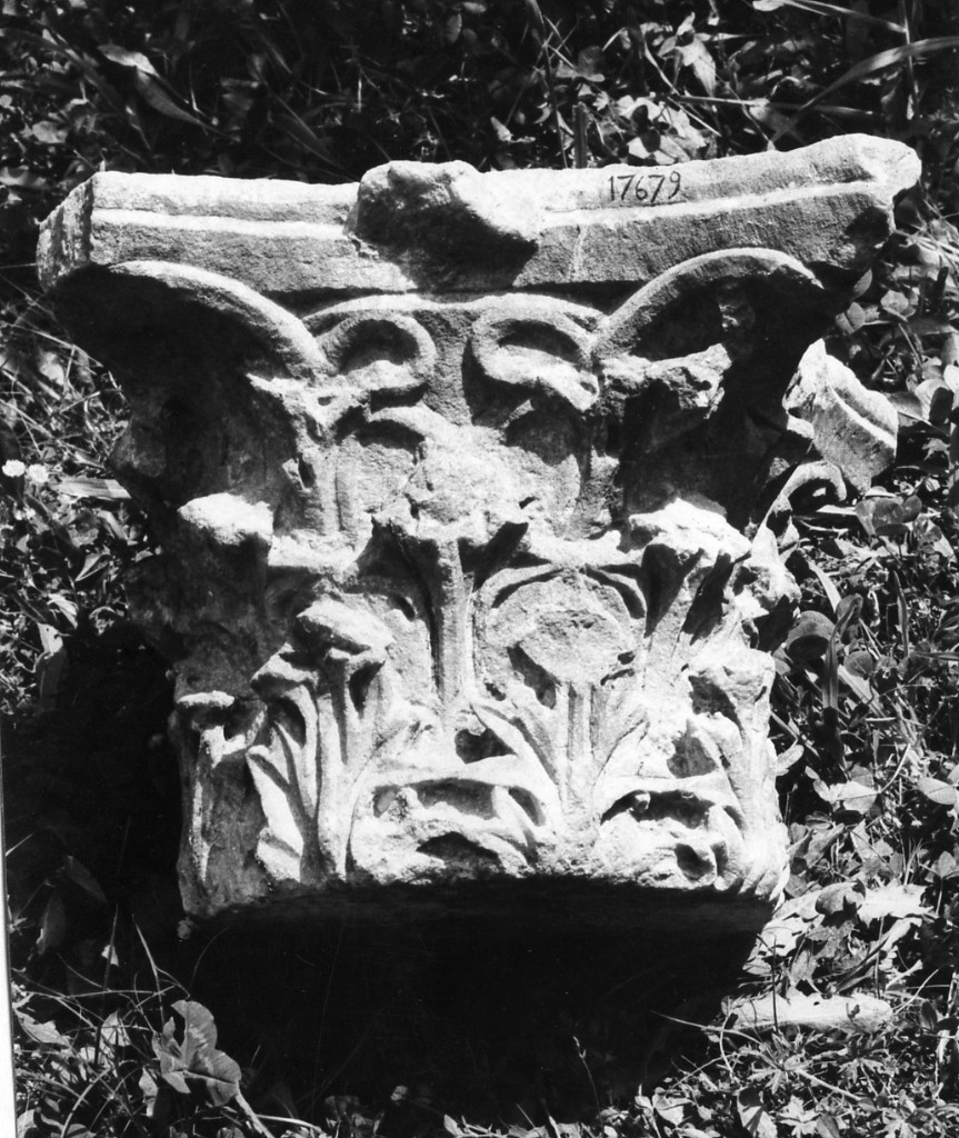 capitello corinzio (prima metà sec. IV d.C)