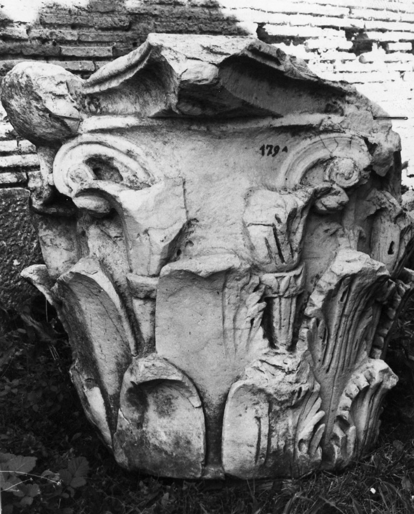 capitello corinzio (seconda metà sec. II d.C)