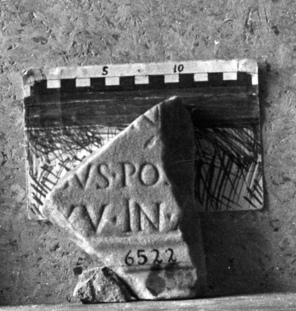 lastra iscritta (secc. II d.C.-III d.C)