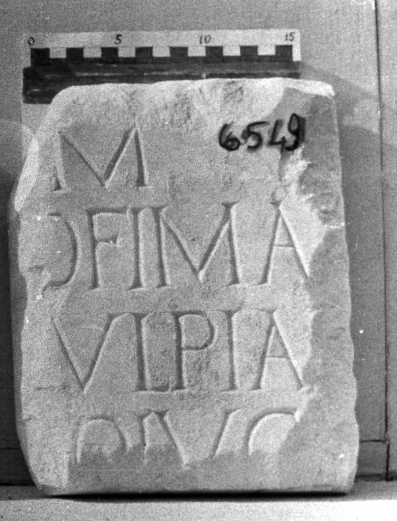 lastra iscritta (secc. II d.C.-III d.C)