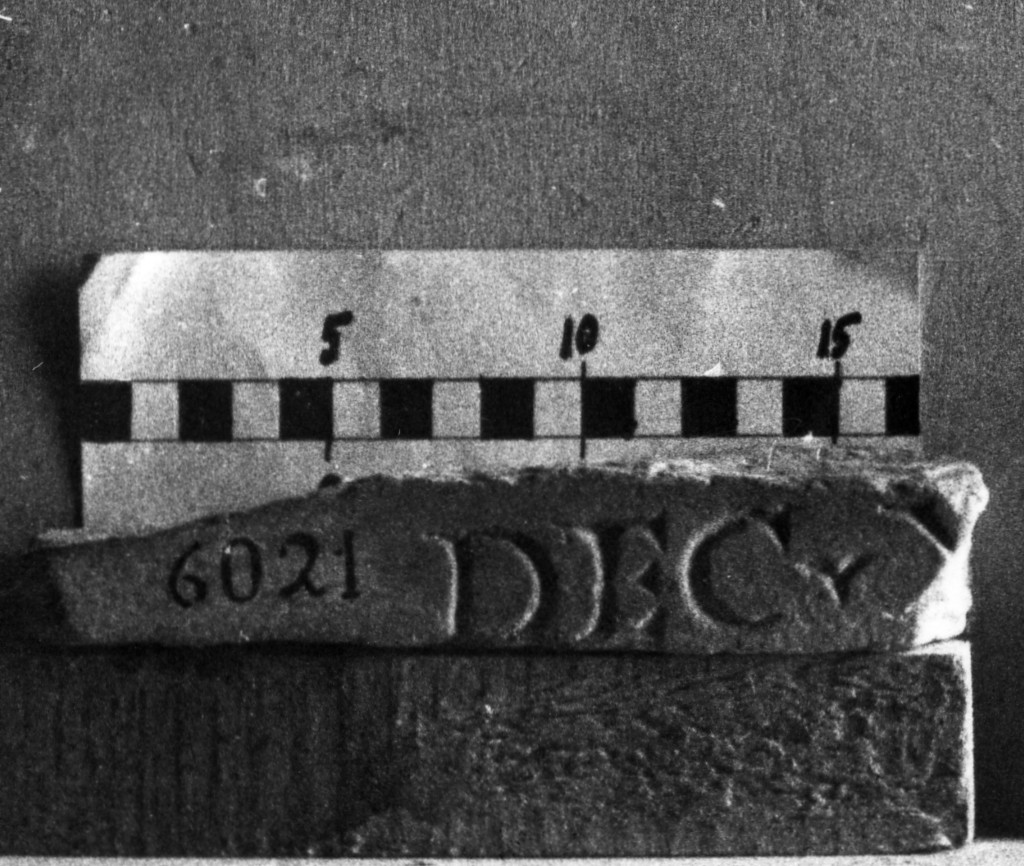 lastra iscritta (secc. II d.C.-III d.C)