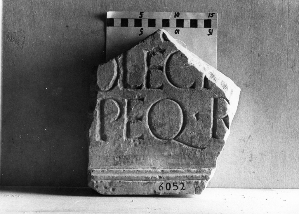 lastra iscritta (sec. II d.C)