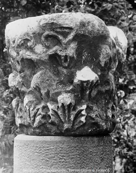 capitello (metà sec. III d.C)