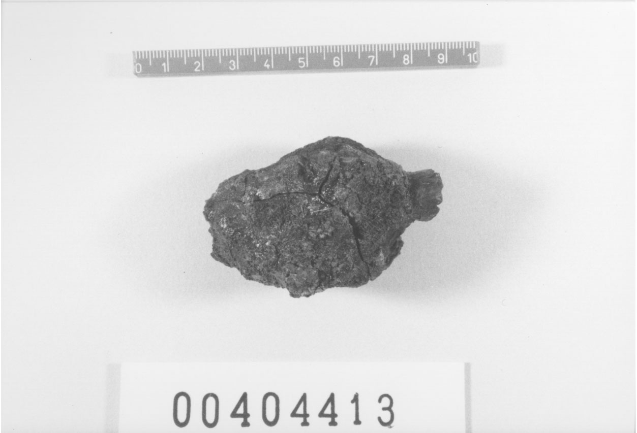 Pomo di elsa di spada (VI a.C)