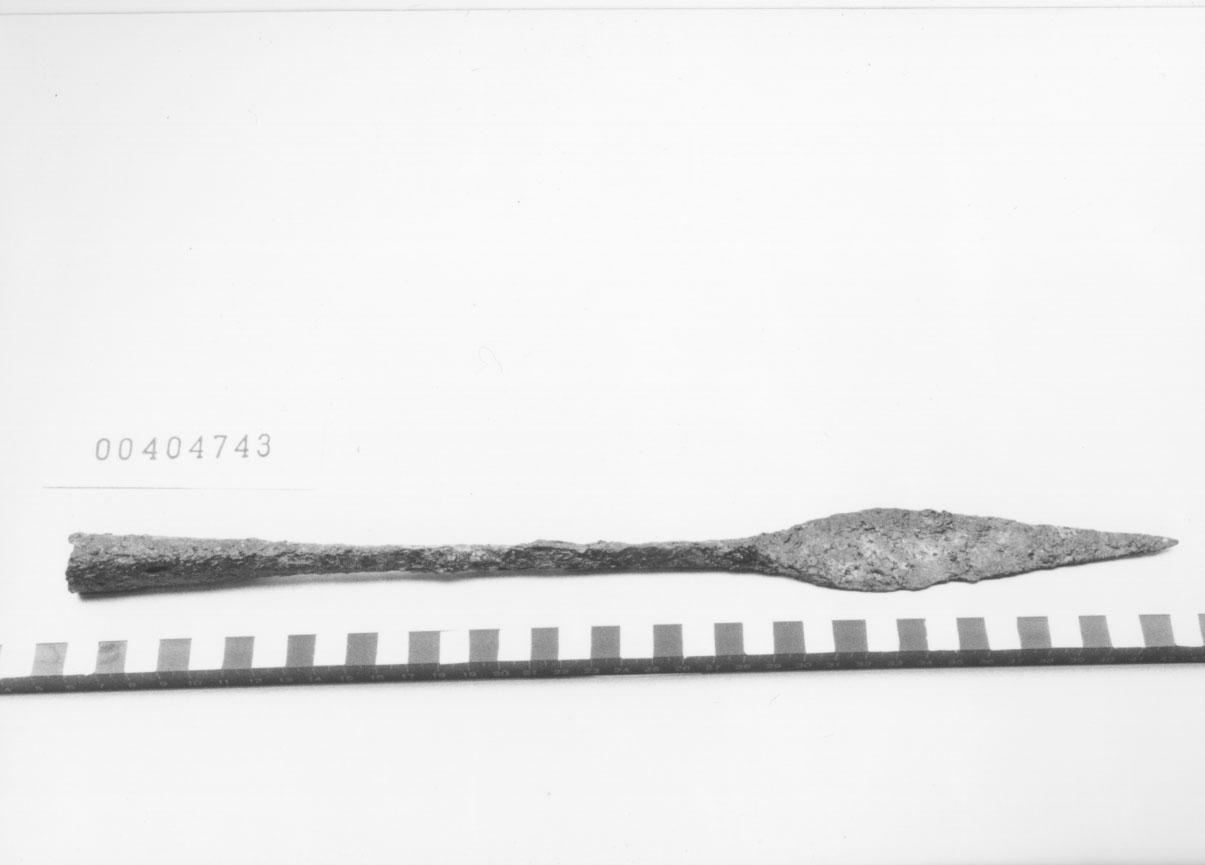 Punta di lancia, Mariani, tipo b (VI a. C, V a. C)