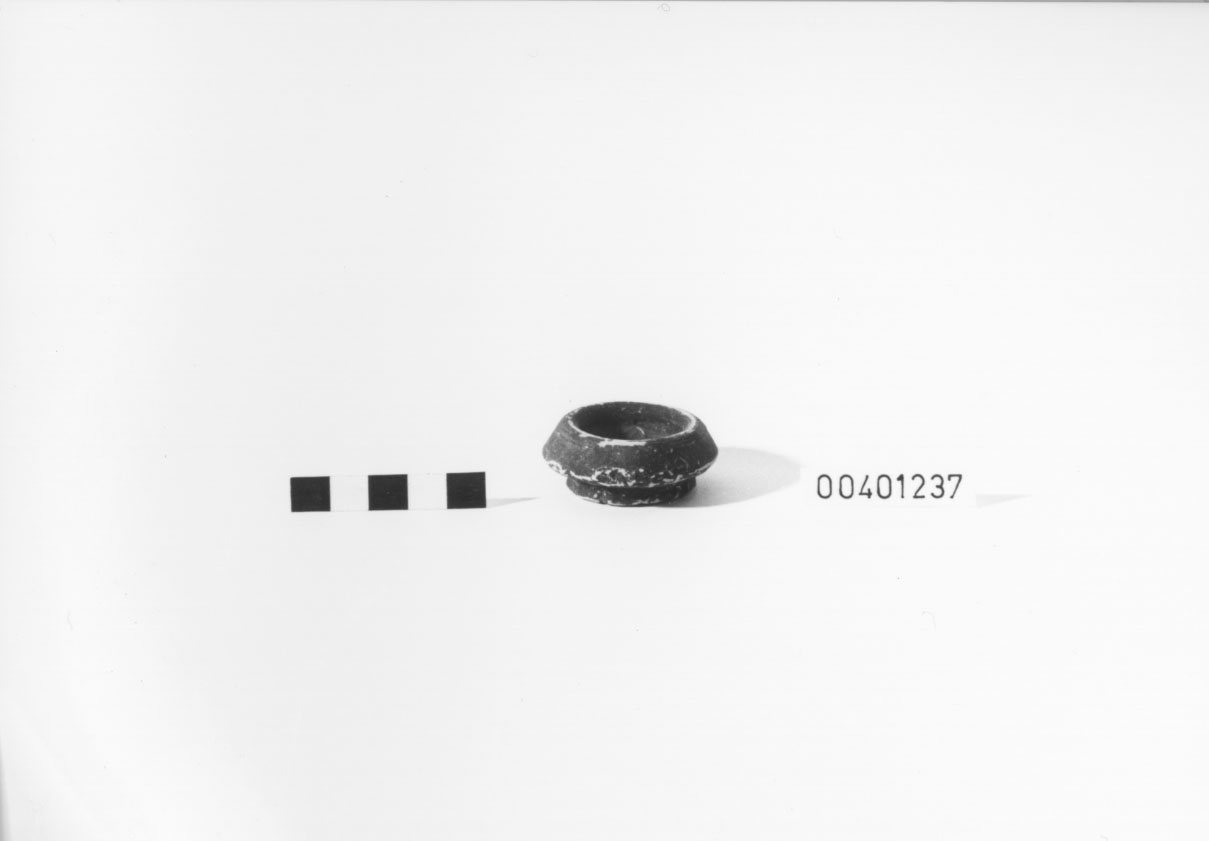 coppa, Morel 2751 (fine/ fine IV-III a.C)