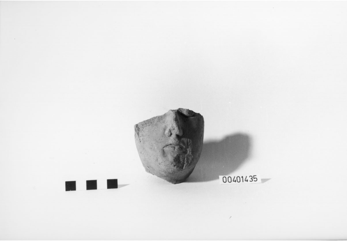 testa - produzione locale (IV-II a.C)