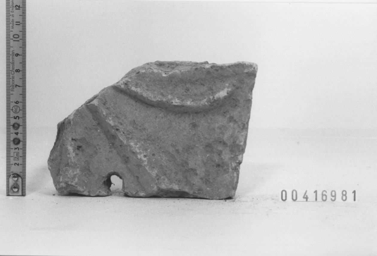 Lastra di rivestimento/ frammento (II a.C, I a.C)