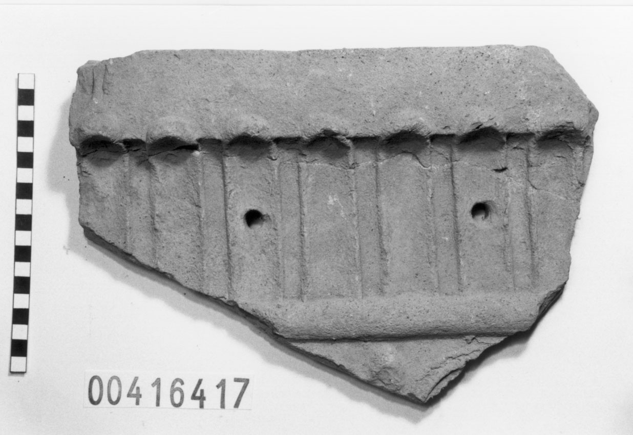 Lastra di rivestimento/ frammento (III a.C, II a.C)