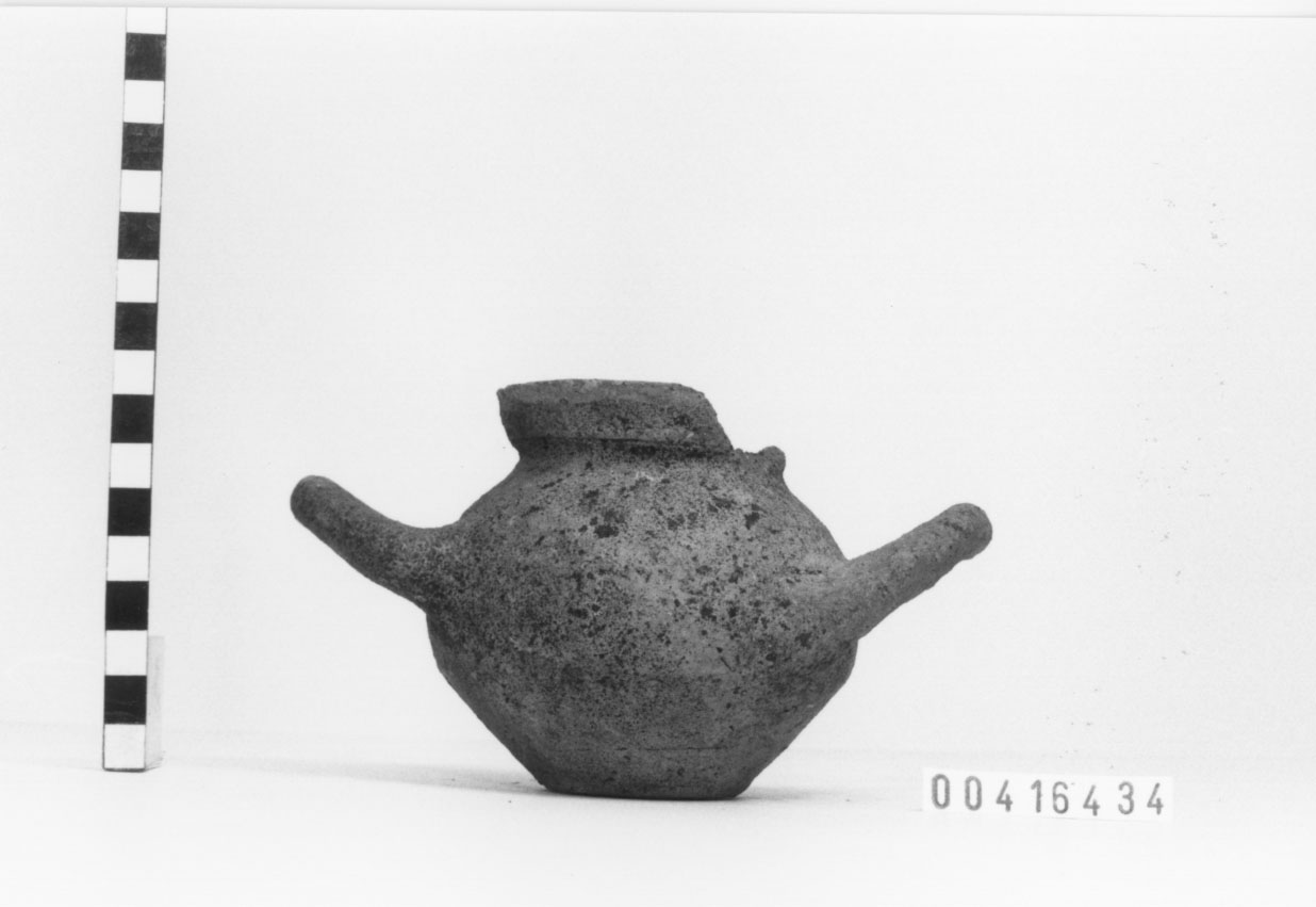 Vaso biansato (Fine III a.C, II a.C)