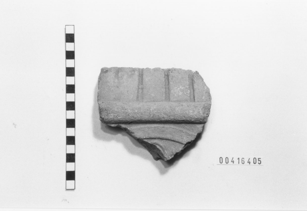 Lastra di rivestimento/ frammento (III a.C, II a.C)
