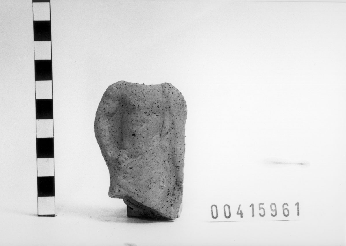 Figura maschile (Statuetta votiva/ frammento) (II a.C)