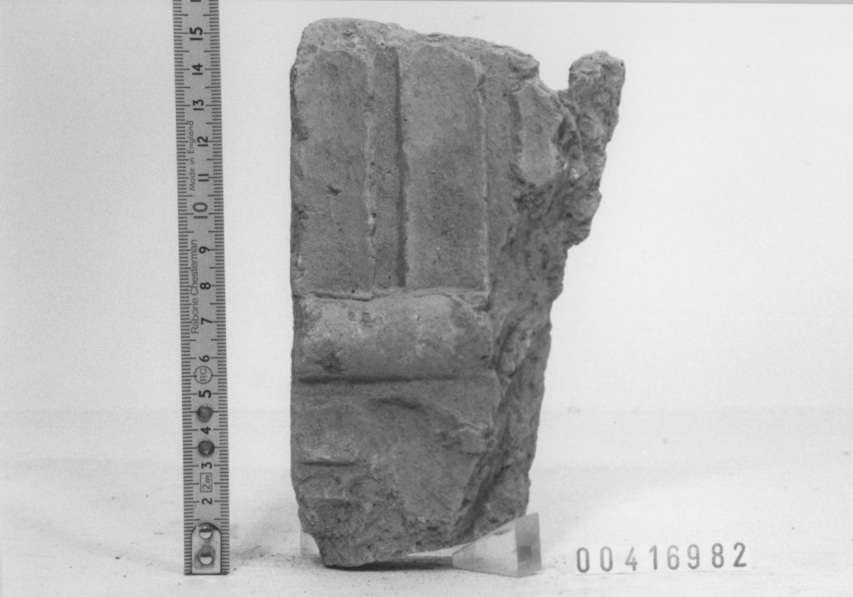 Cornice/ frammento (III a.C, II a.C)