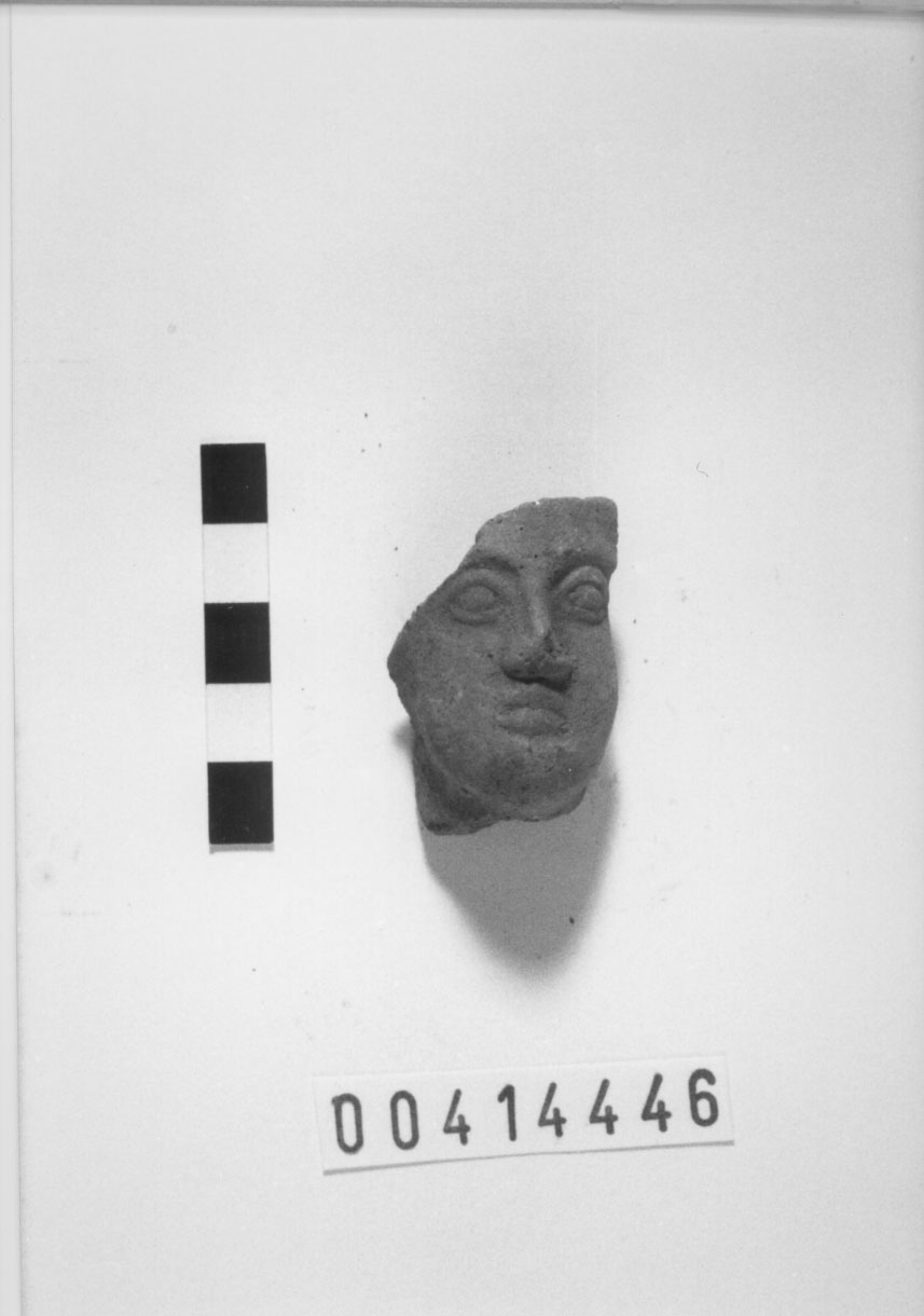Testa votiva/ frammento (III a.C, II a.C)