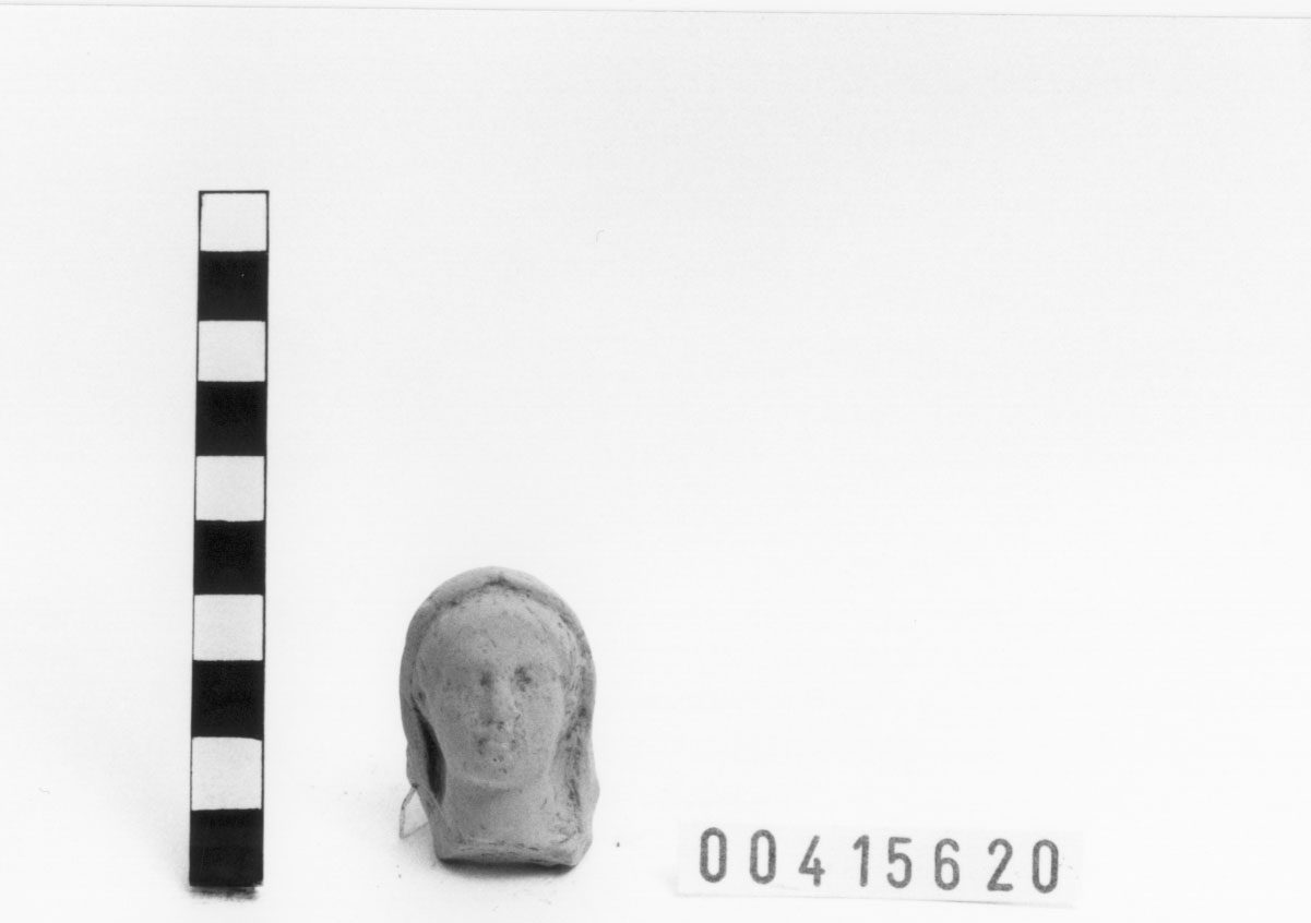 Figura femminile (Statuetta votiva) (III a.C, II a.C)