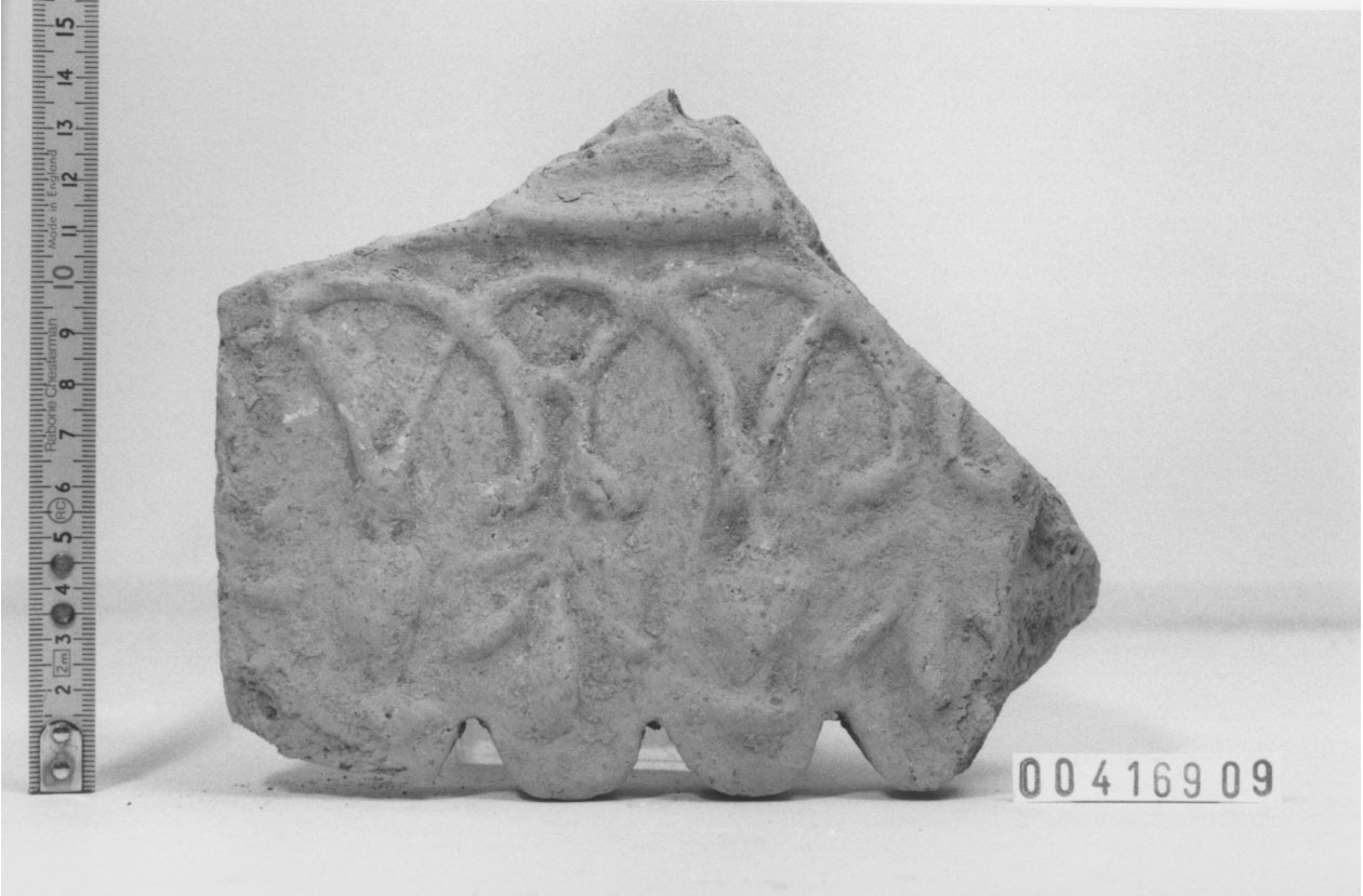 Lastra di rivestimento/ frammento (III a.C, II a.C)