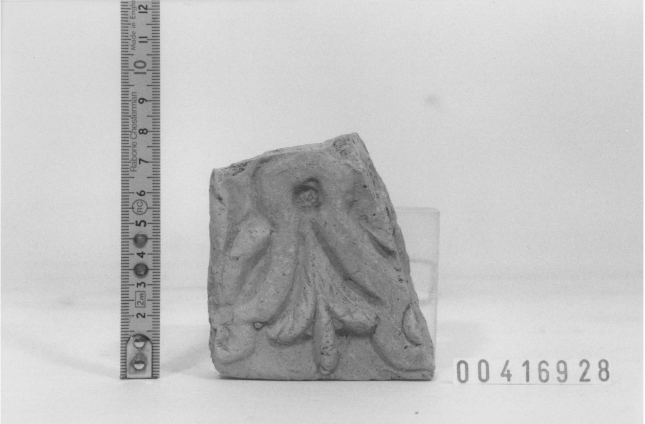 Cornice/ frammento (II a.C, I a.C)