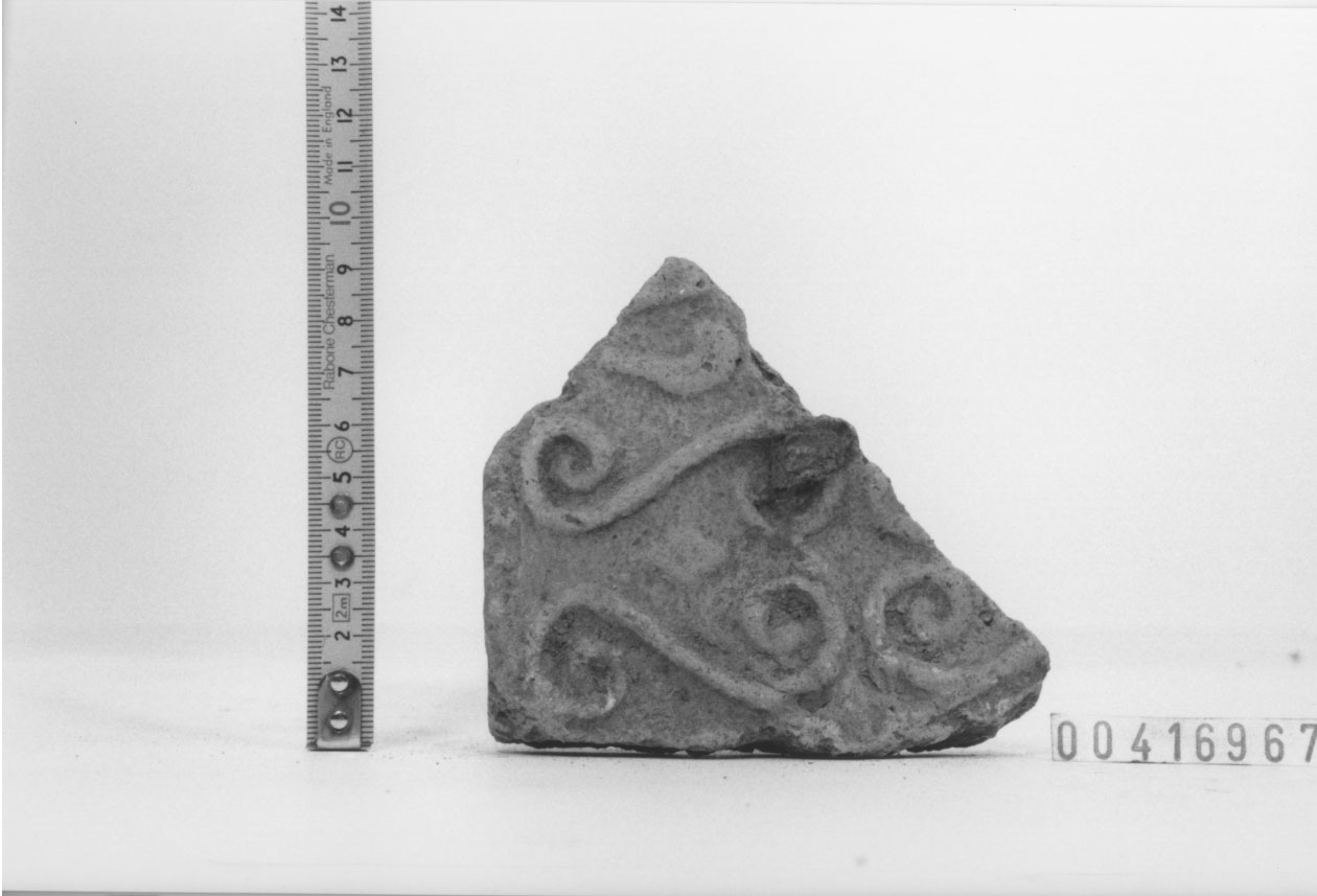 Lastra di rivestimento/ frammento (II a.C, I a.C)