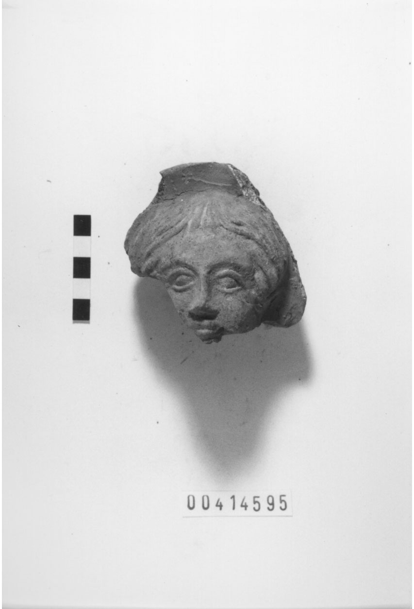 Figura maschile velata (Testa votiva/ frammento) (III a.C)