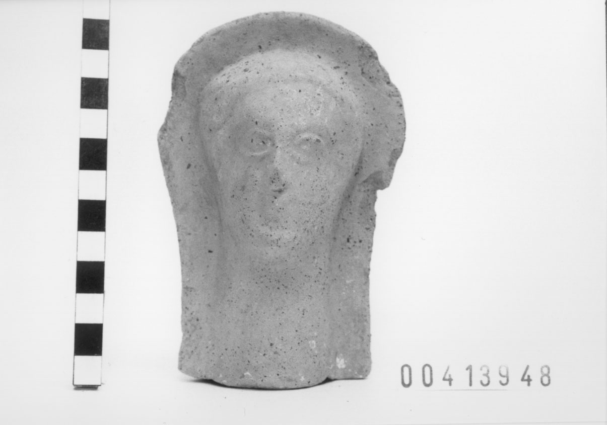 Figura femminile velata (Testa votiva) (III a.C, II a.C)