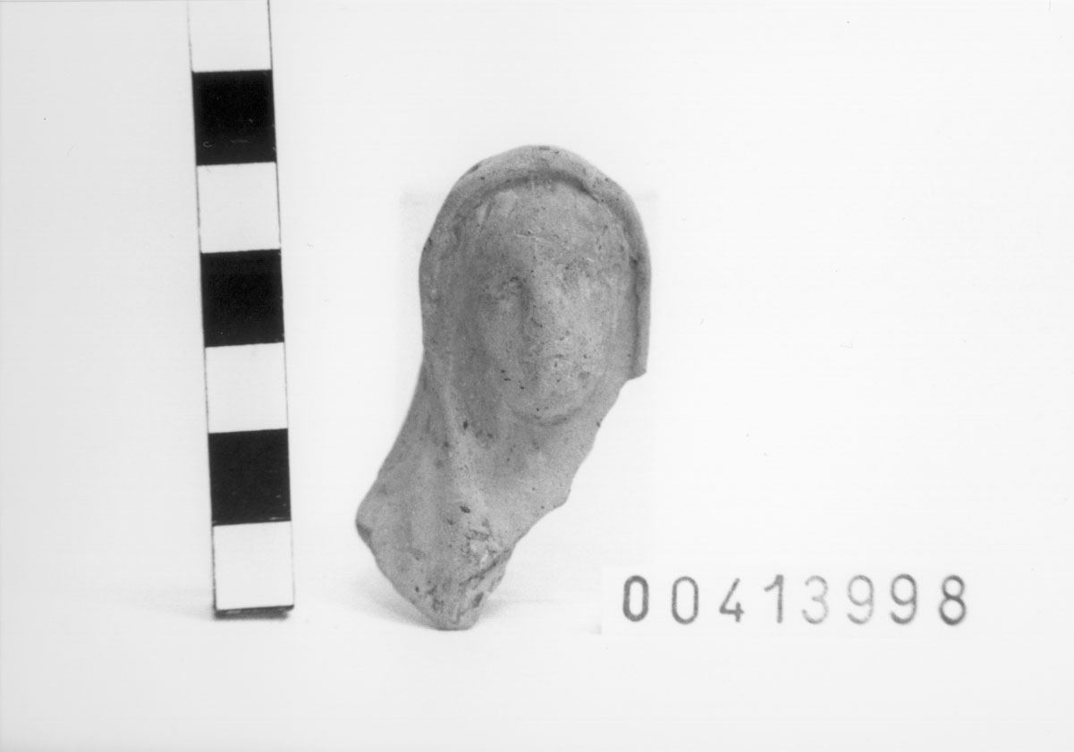 Figura femminile (Statuetta votiva) (Inizio II a.C, I a.C)