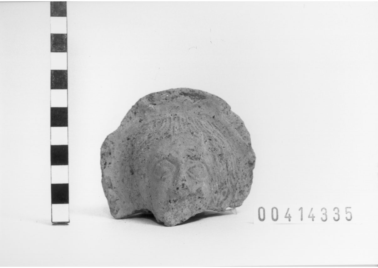 Figura femminile velata (Testa votiva) (III a.C, II a.C)