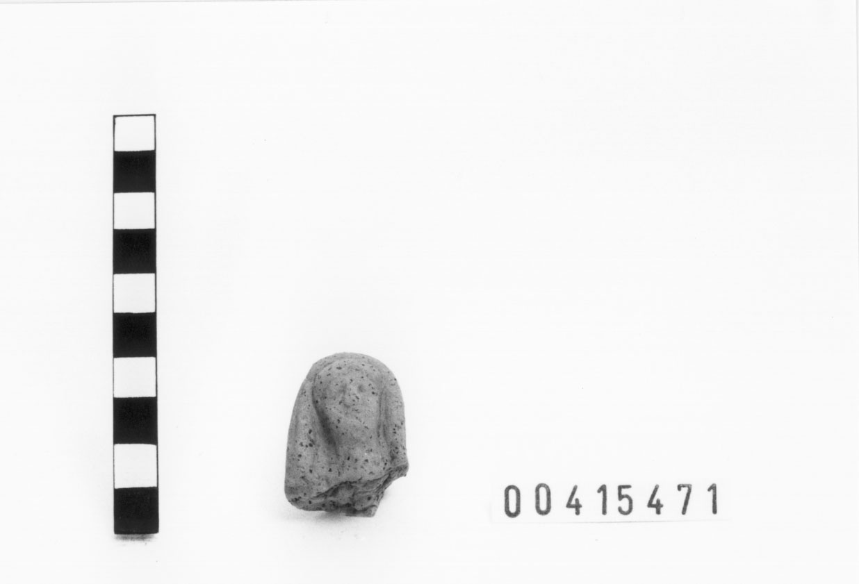 Figura femminile (Statuetta votiva/ frammento) (II a.C)