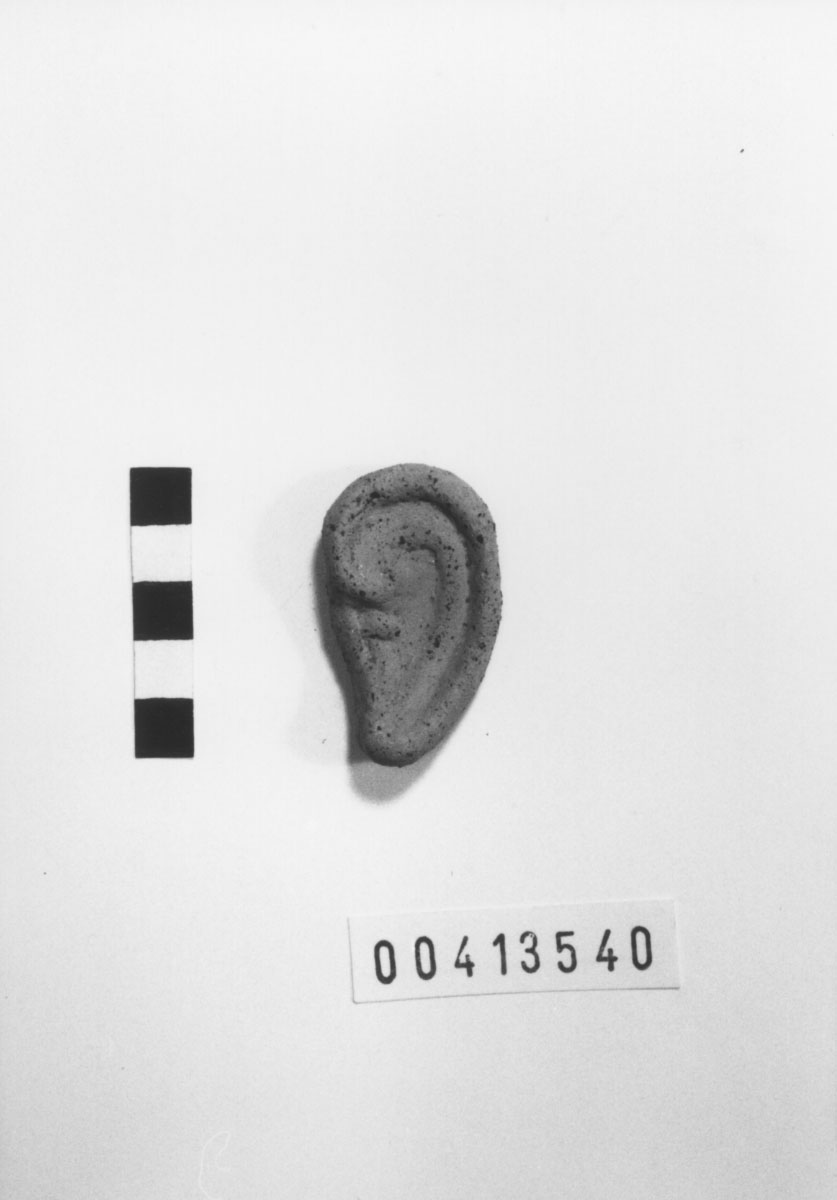 Orecchio sinistro (Votivo anatomico) (III a.C, II a.C)