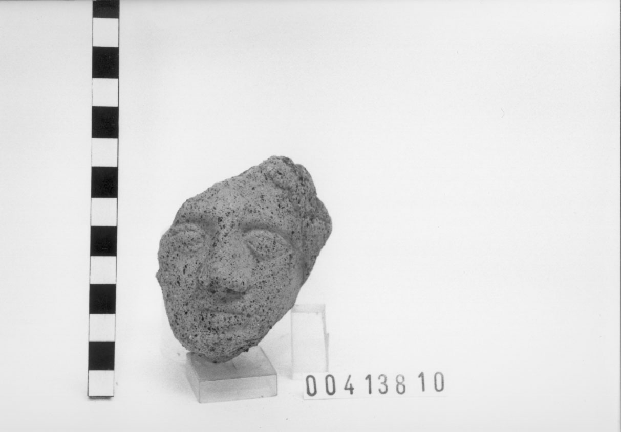 Testa votiva/ frammento (III a.C, II a.C)