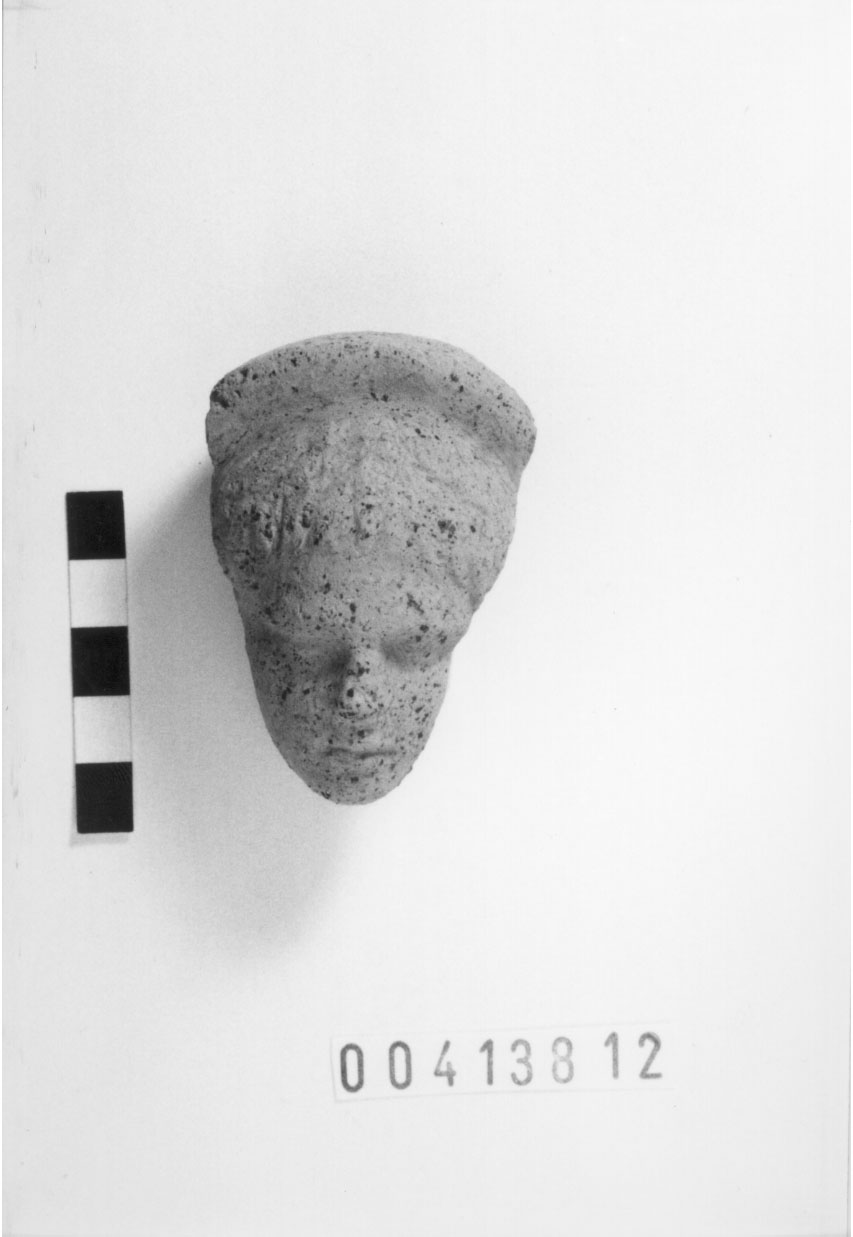Testa votiva/ frammento (II a.C)