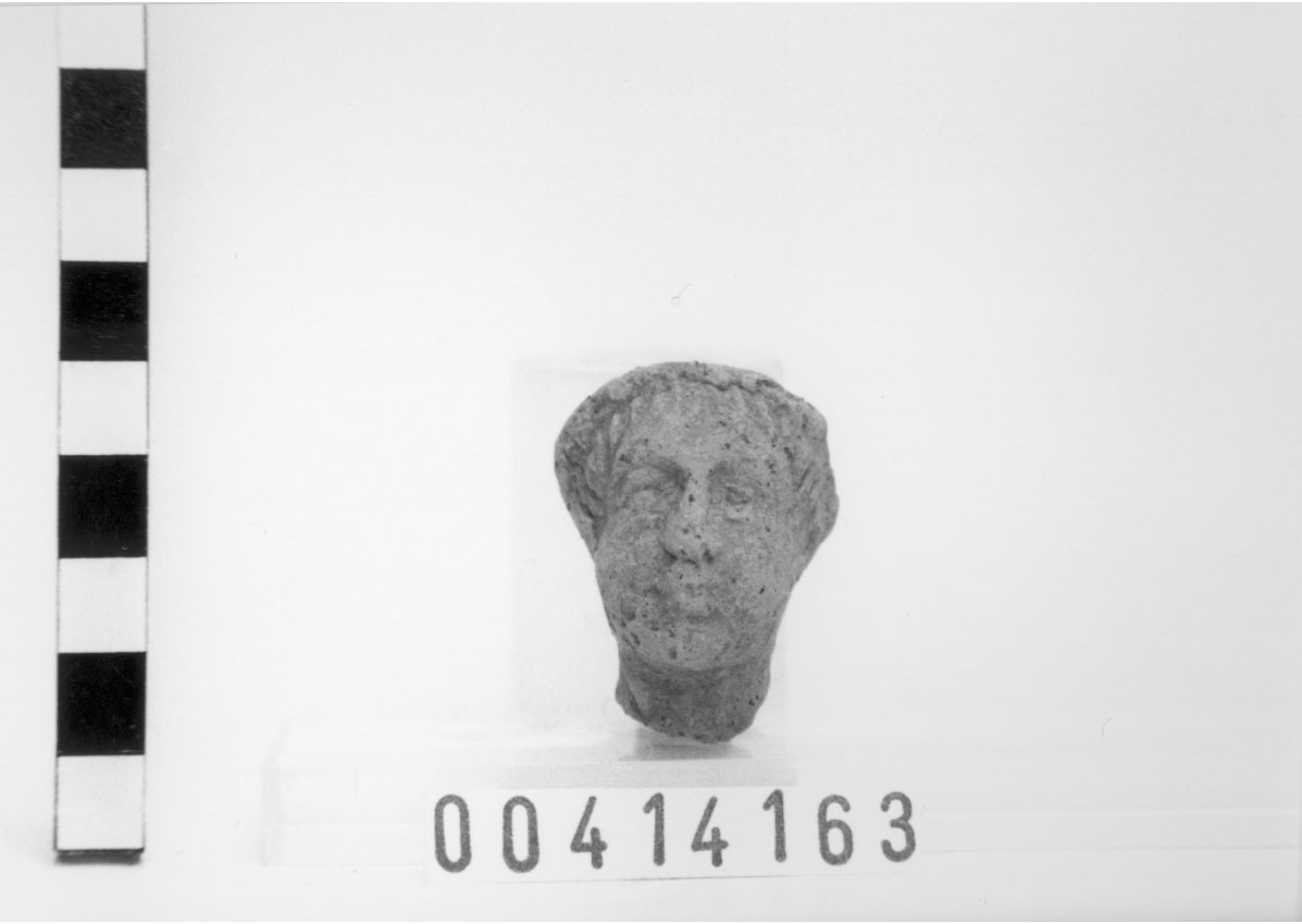 Figura maschile (Statuetta votiva/ frammento) (III a.C, II a.C)