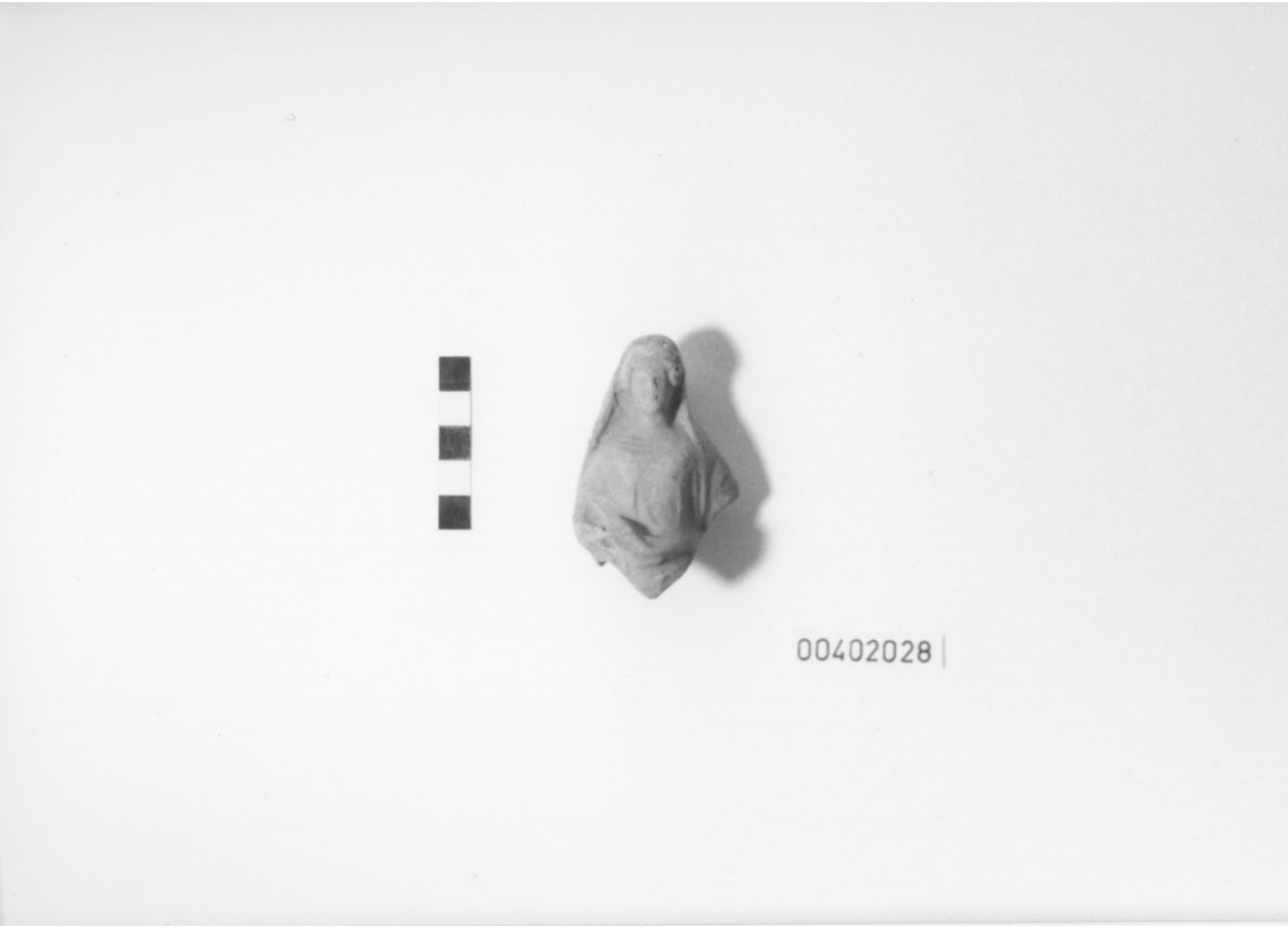 Figura femminile (Statuetta votiva/ frammento) (III a.C, II a.C)