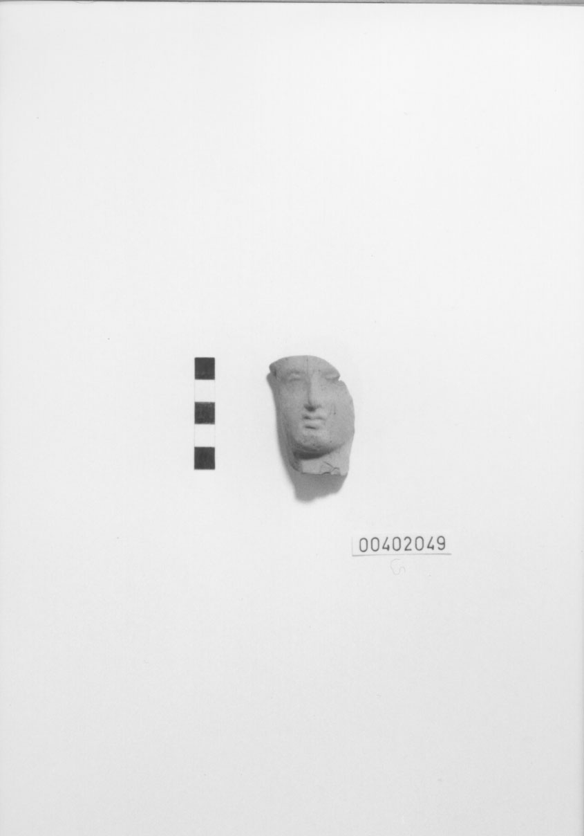 Figura femminile (Testa votiva) (IV a.C, III a.C)