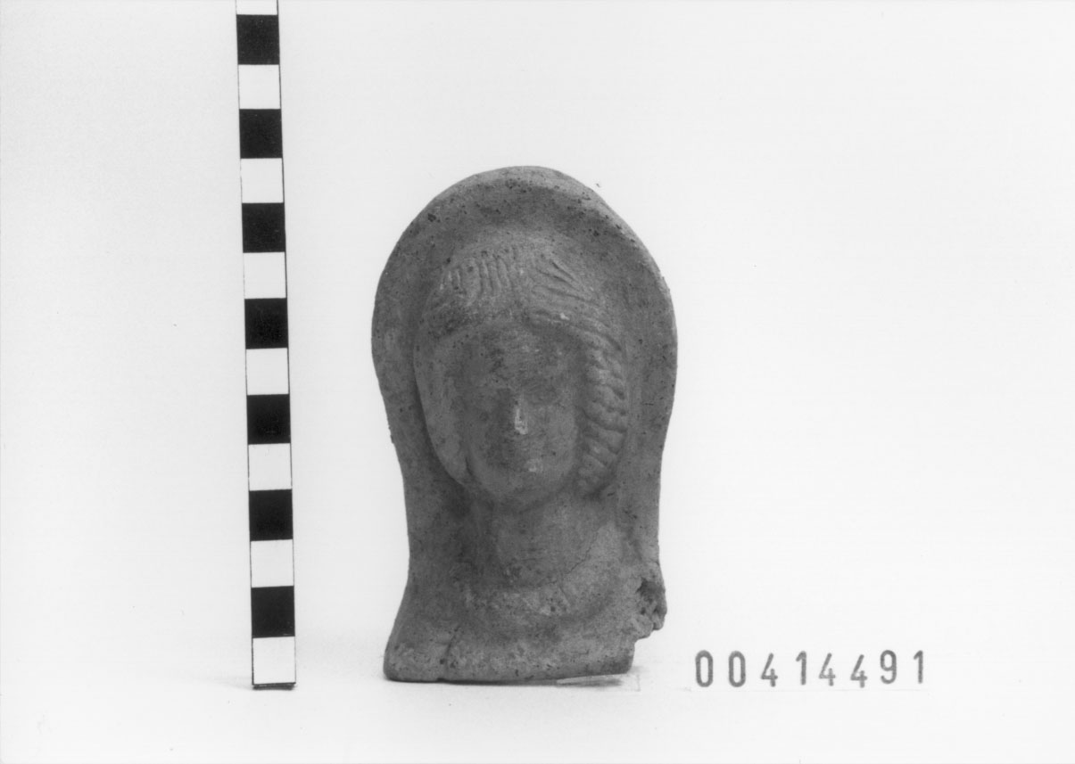 Figura femminile velata (Testa votiva) (III a.C, II a.C)