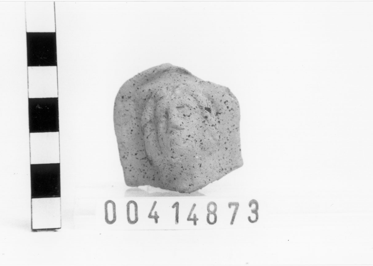 Figura femminile (Statuetta votiva/ frammento) (II a.C)