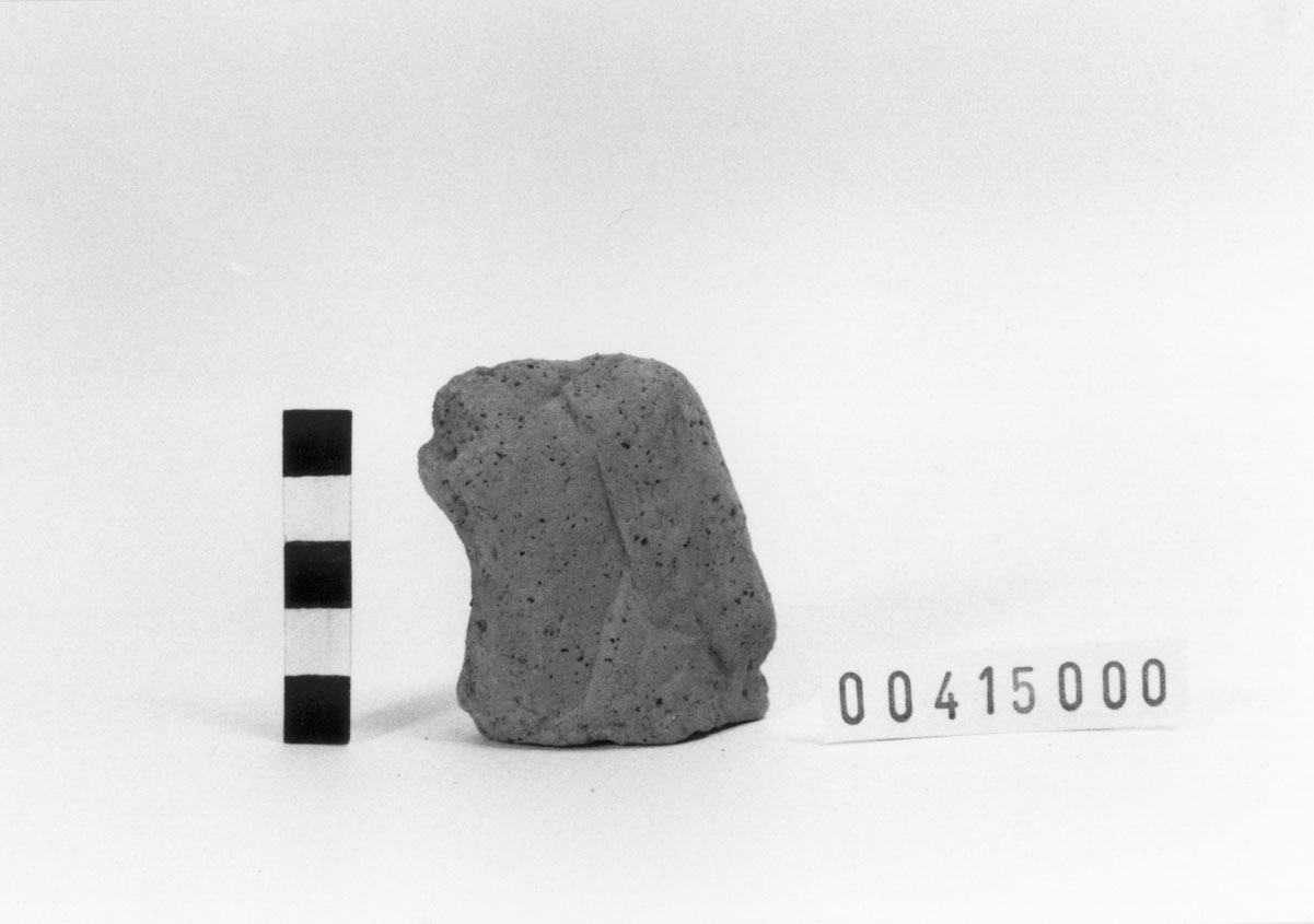 Figura maschile (Statuetta votiva/ frammento) (III a.C, II a.C)