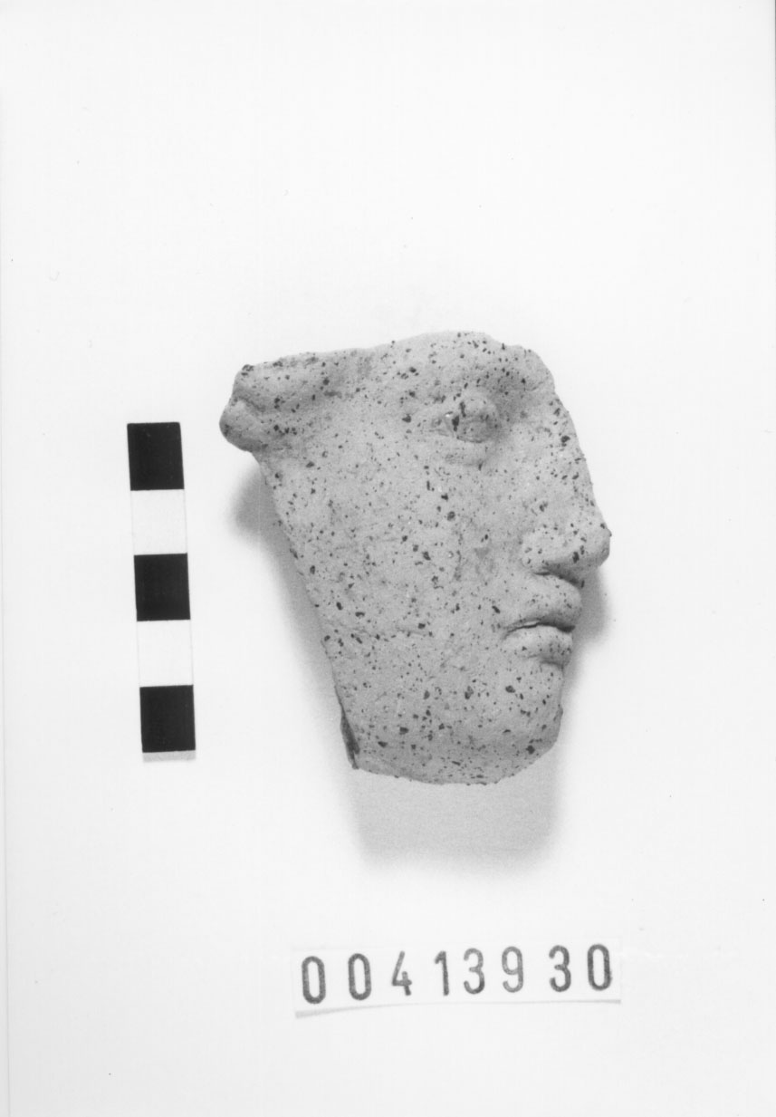 Mezza testa votiva (III a.C, II a.C)