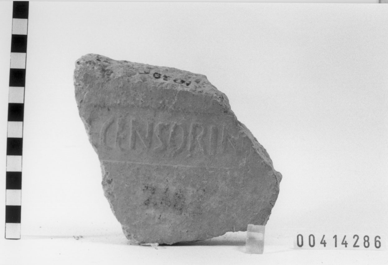 Mattone/ frammento (Inizio II d.C)